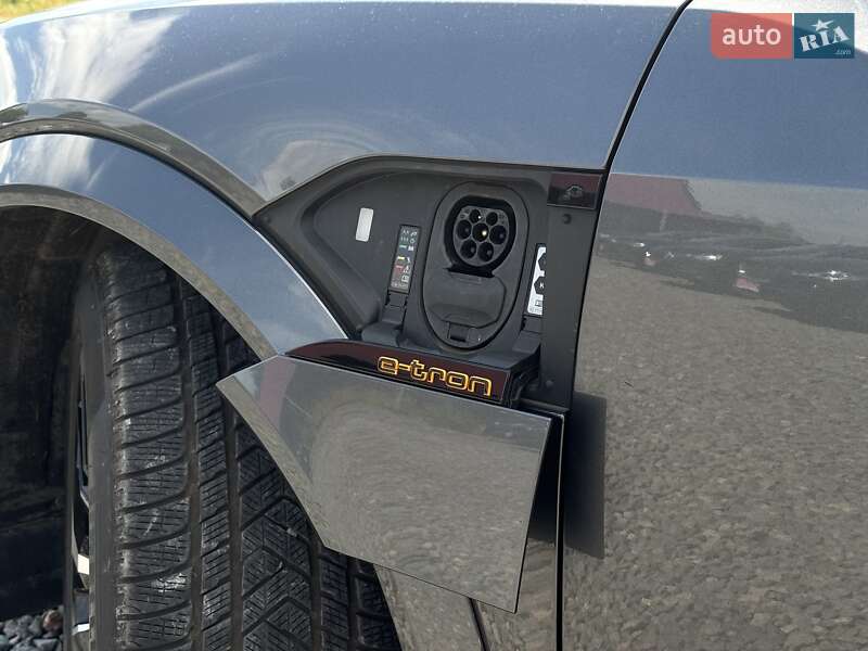 Внедорожник / Кроссовер Audi e-tron S 2021 в Львове