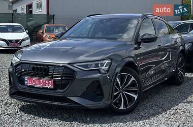 Внедорожник / Кроссовер Audi e-tron S 2021 в 