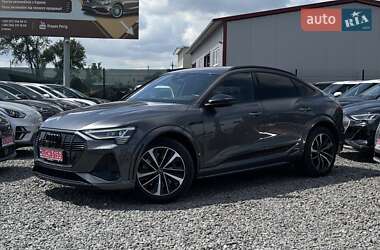 Внедорожник / Кроссовер Audi e-tron S 2021 в 