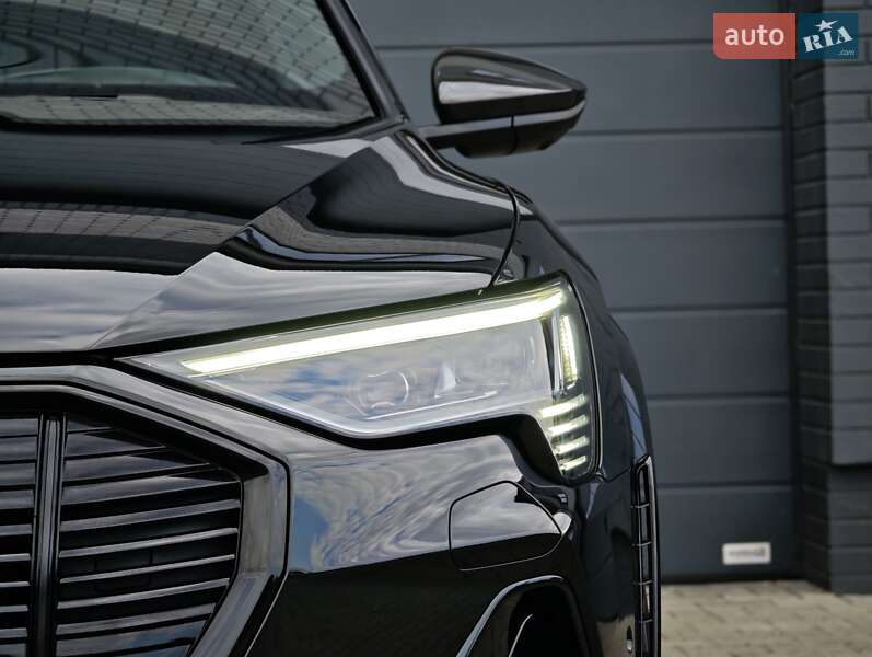 Внедорожник / Кроссовер Audi e-tron S 2022 в Луцке