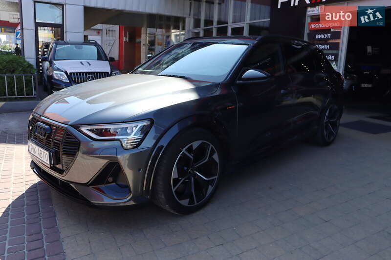 Позашляховик / Кросовер Audi e-tron S 2022 в Львові фото 2 Позашляховик / Кросовер Audi e-tron S 2022 в Львові