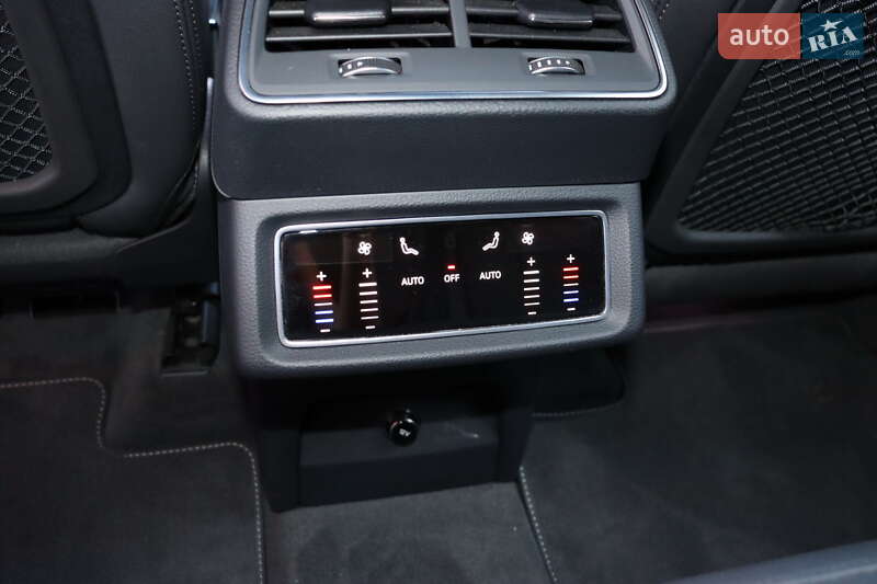 Позашляховик / Кросовер Audi e-tron S 2022 в Львові фото 43 Позашляховик / Кросовер Audi e-tron S 2022 в Львові