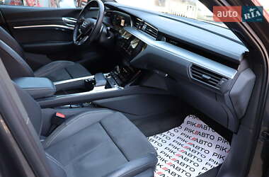 Позашляховик / Кросовер Audi e-tron S 2022 в Львові