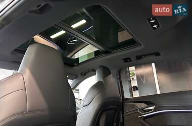 Внедорожник / Кроссовер Audi e-tron S 2021 в 