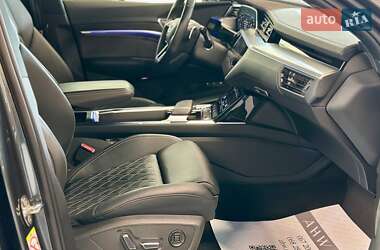 Внедорожник / Кроссовер Audi e-tron S 2021 в 