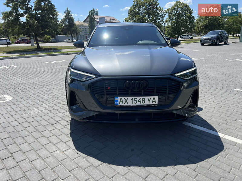 Позашляховик / Кросовер Audi e-tron S 2023 в Харкові фото 3 Позашляховик / Кросовер Audi e-tron S 2023 в Харкові