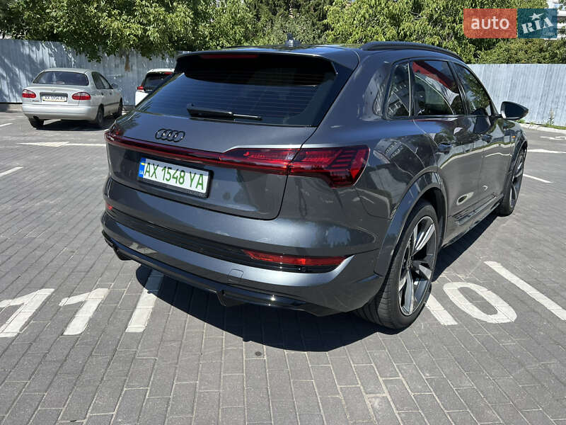 Позашляховик / Кросовер Audi e-tron S 2023 в Харкові фото 21 Позашляховик / Кросовер Audi e-tron S 2023 в Харкові