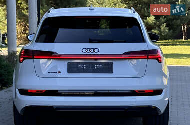 Внедорожник / Кроссовер Audi e-tron S 2022 в 