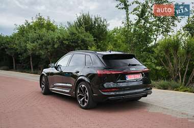 Внедорожник / Кроссовер Audi e-tron S 2022 в 