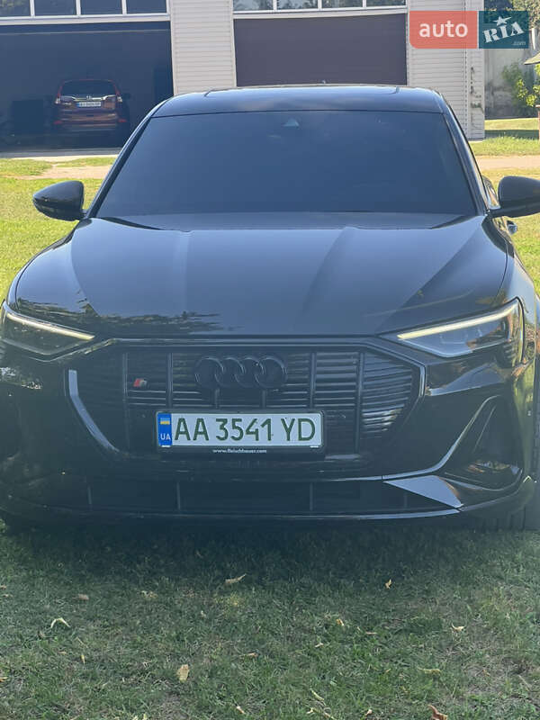 Внедорожник / Кроссовер Audi e-tron S 2021 в Василькове фото 50 Внедорожник / Кроссовер Audi e-tron S 2021 в Василькове