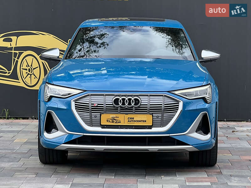 Внедорожник / Кроссовер Audi e-tron S 2021 в Киеве