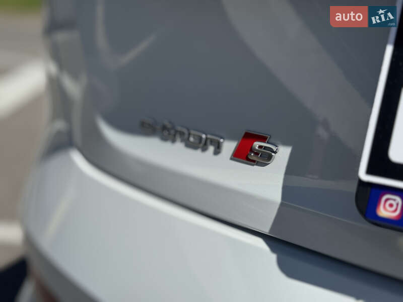 Позашляховик / Кросовер Audi e-tron S 2022 в Києві