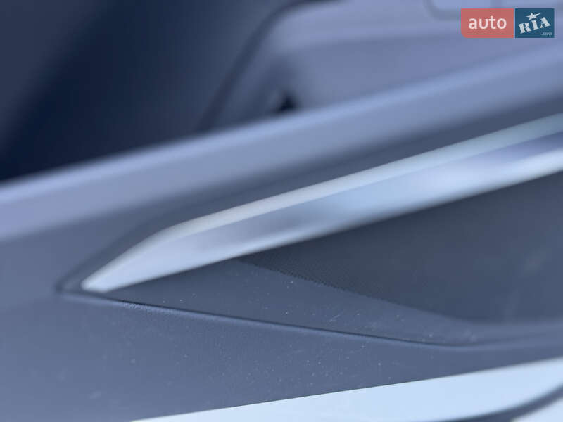 Позашляховик / Кросовер Audi e-tron S 2022 в Києві