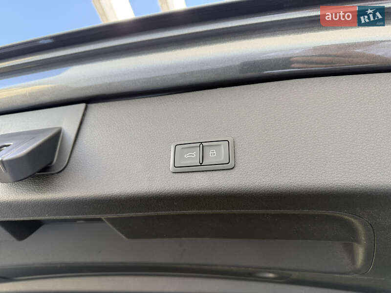 Внедорожник / Кроссовер Audi e-tron S 2020 в Хмельницком фото 54 Внедорожник / Кроссовер Audi e-tron S 2020 в Хмельницком