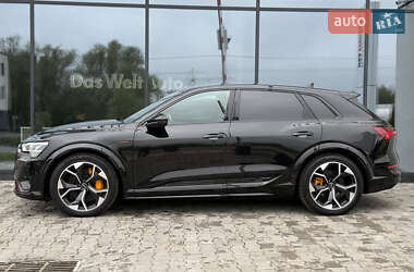 Внедорожник / Кроссовер Audi e-tron S 2022 в 