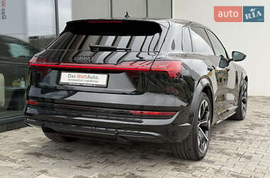Внедорожник / Кроссовер Audi e-tron S 2022 в 