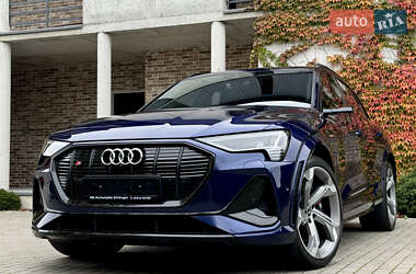 Внедорожник / Кроссовер Audi e-tron S 2021 в Киеве