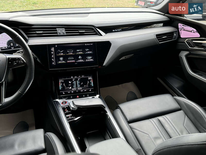 Позашляховик / Кросовер Audi e-tron S 2021 в Києві фото 67 Позашляховик / Кросовер Audi e-tron S 2021 в Києві