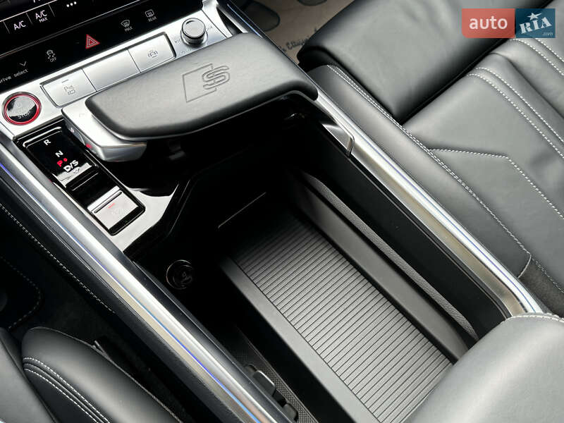 Позашляховик / Кросовер Audi e-tron S 2021 в Києві фото 102 Позашляховик / Кросовер Audi e-tron S 2021 в Києві