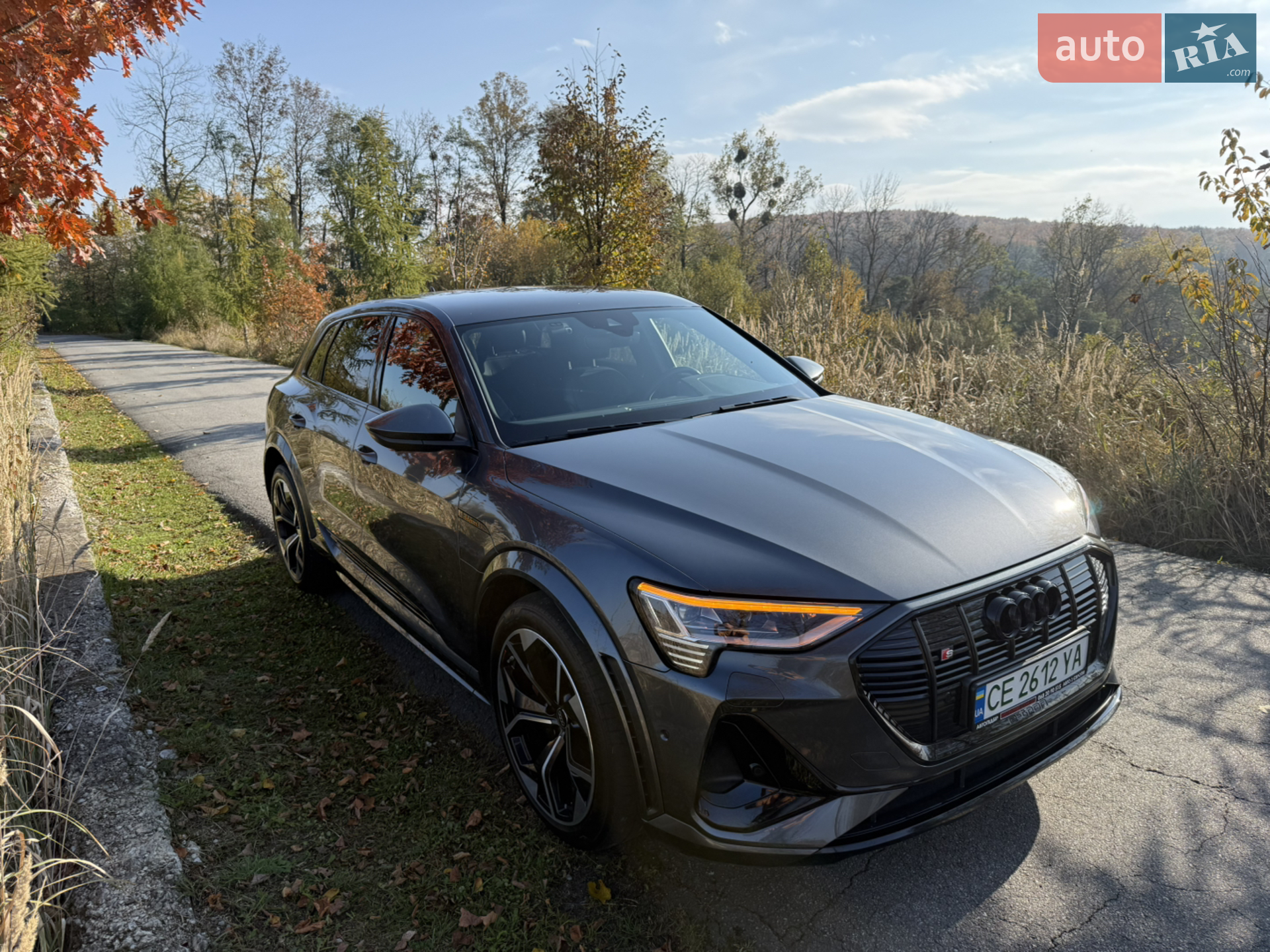 2022 Audi e-tron S - мініатюра 5