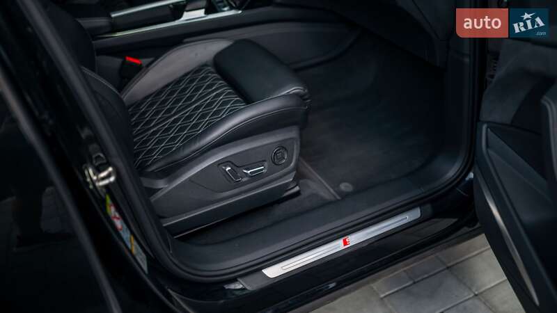 Внедорожник / Кроссовер Audi e-tron S 2022 в Черновцах фото 32 Внедорожник / Кроссовер Audi e-tron S 2022 в Черновцах