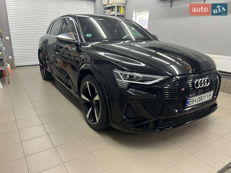 Внедорожник / Кроссовер Audi e-tron S 2022 в Одессе фото 3 Внедорожник / Кроссовер Audi e-tron S 2022 в Одессе