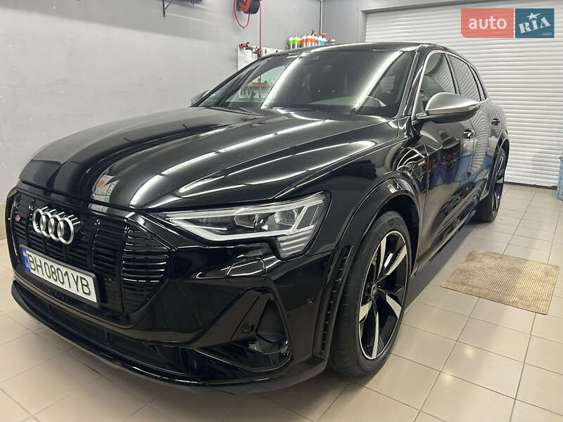 Внедорожник / Кроссовер Audi e-tron S 2022 в Одессе фото 7 Внедорожник / Кроссовер Audi e-tron S 2022 в Одессе