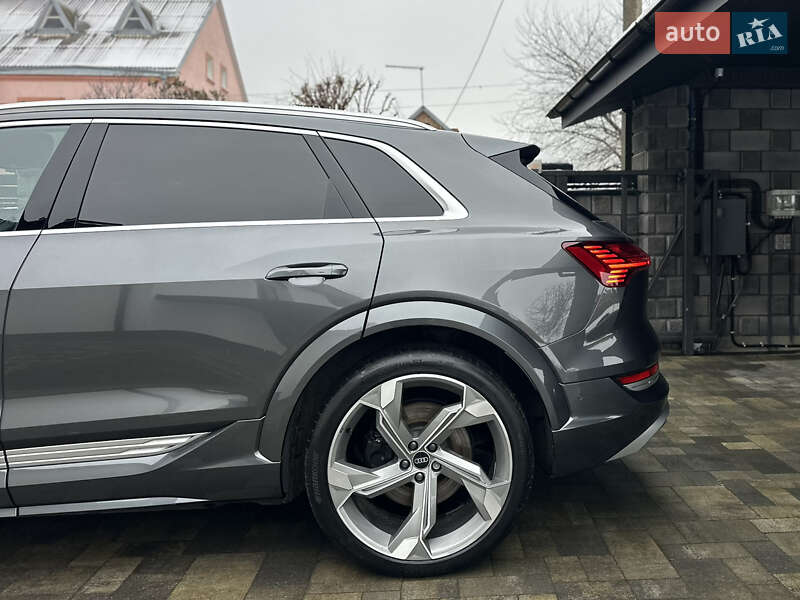 Внедорожник / Кроссовер Audi e-tron S 2022 в Луцке фото 11 Внедорожник / Кроссовер Audi e-tron S 2022 в Луцке
