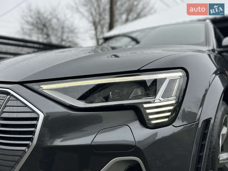 Внедорожник / Кроссовер Audi e-tron S 2022 в Луцке фото 28 Внедорожник / Кроссовер Audi e-tron S 2022 в Луцке