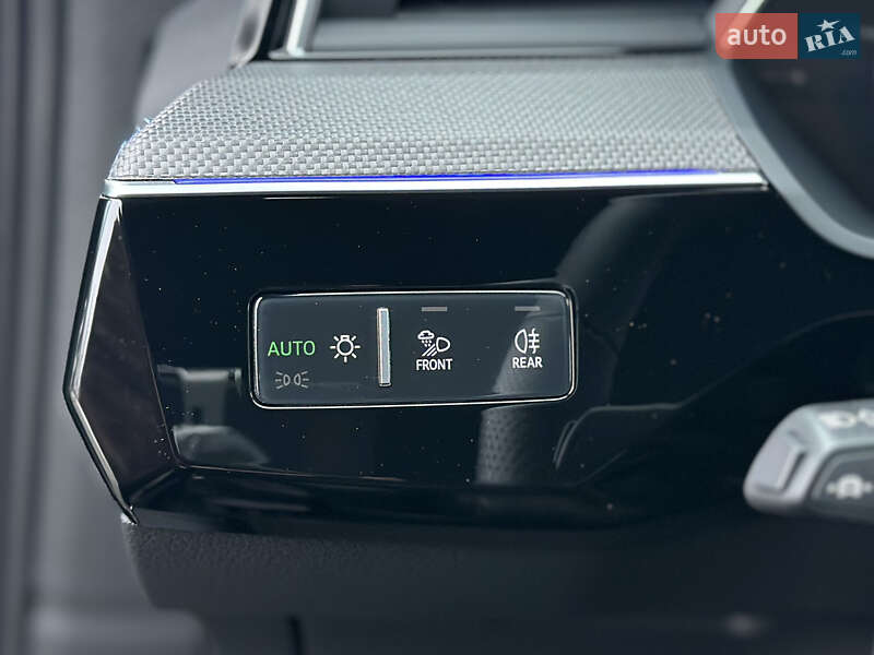 Внедорожник / Кроссовер Audi e-tron S 2022 в Луцке фото 49 Внедорожник / Кроссовер Audi e-tron S 2022 в Луцке