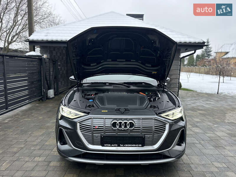 Внедорожник / Кроссовер Audi e-tron S 2022 в Луцке фото 98 Внедорожник / Кроссовер Audi e-tron S 2022 в Луцке