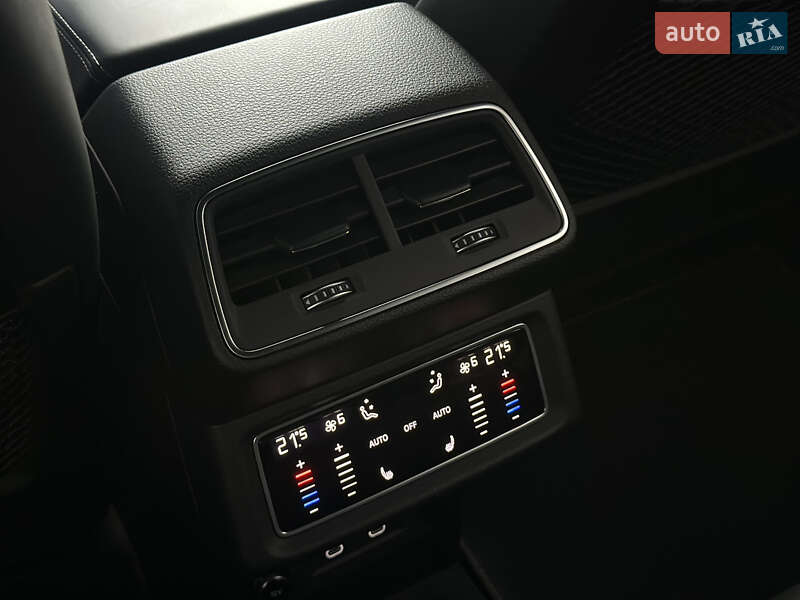 Позашляховик / Кросовер Audi e-tron S 2022 в Луцьку