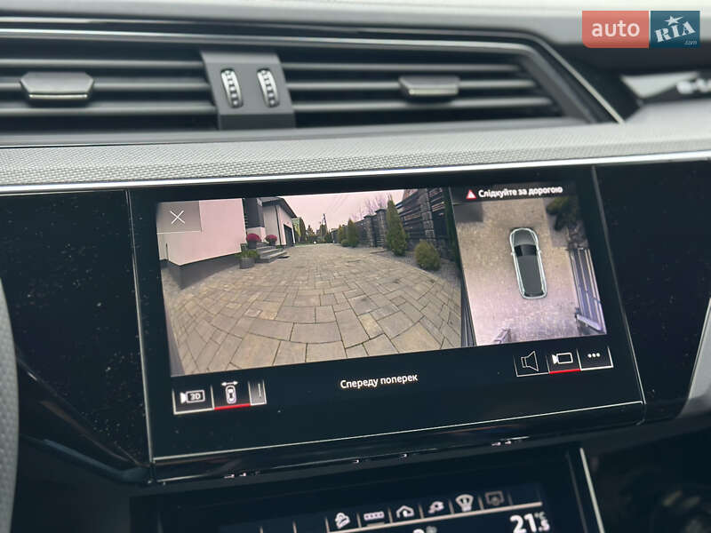 Позашляховик / Кросовер Audi e-tron S 2022 в Луцьку