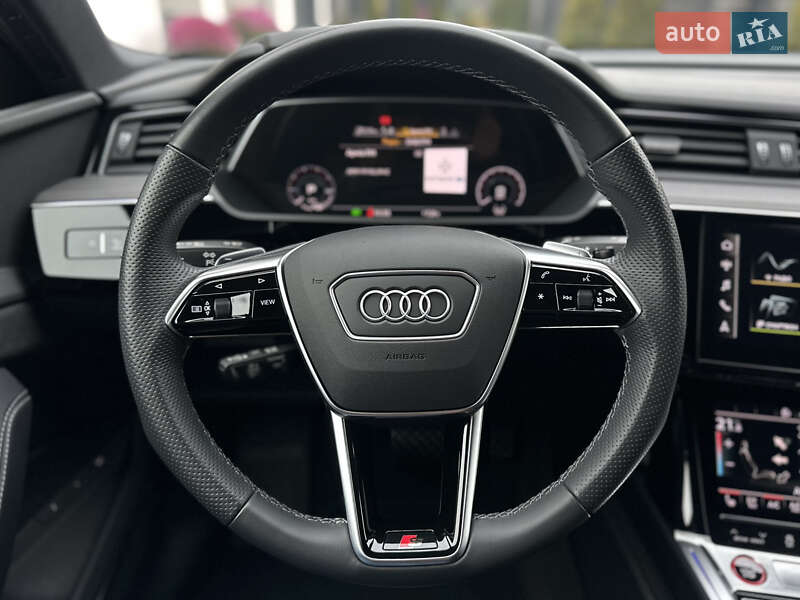 Позашляховик / Кросовер Audi e-tron S 2022 в Луцьку