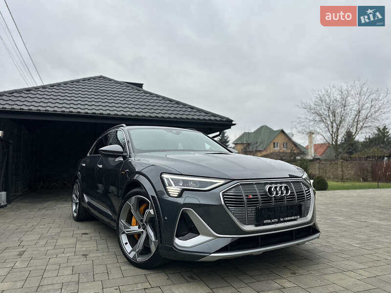 Audi e-tron S 2022