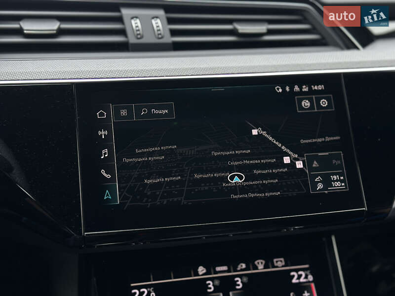 Позашляховик / Кросовер Audi e-tron S 2022 в Луцьку