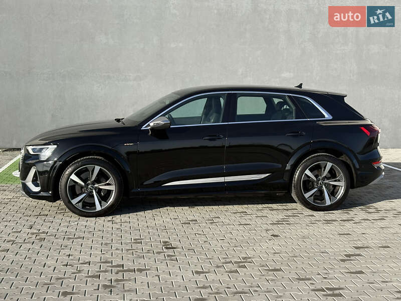 Внедорожник / Кроссовер Audi e-tron S 2021 в Львове фото 9 Внедорожник / Кроссовер Audi e-tron S 2021 в Львове