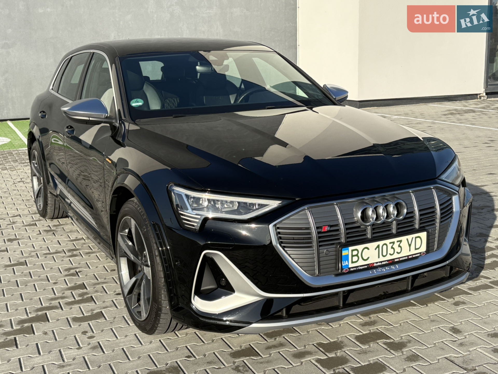 2021 Audi e-tron S - мініатюра 17