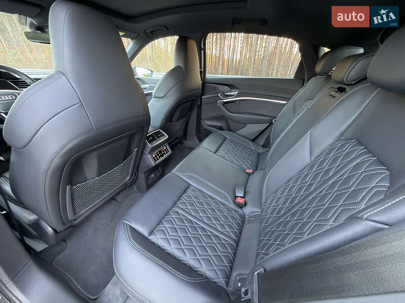 Внедорожник / Кроссовер Audi e-tron S 2022 в Ковеле фото 88 Внедорожник / Кроссовер Audi e-tron S 2022 в Ковеле