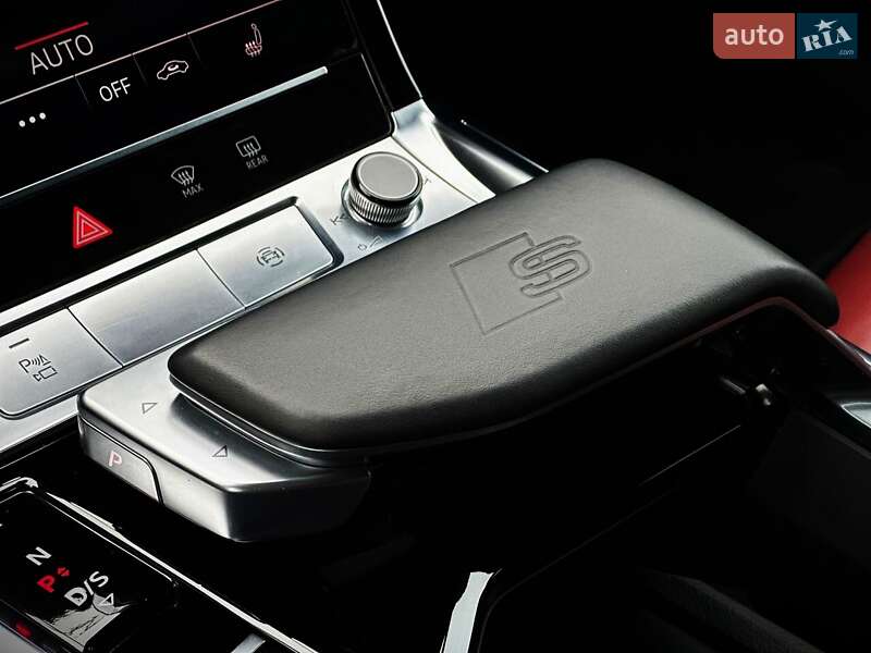 Внедорожник / Кроссовер Audi e-tron S 2021 в Киеве