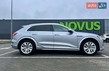 Внедорожник / Кроссовер Audi e-tron S 2022 в Киеве