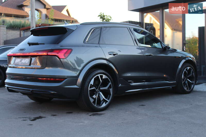 Внедорожник / Кроссовер Audi e-tron S 2022 в Киеве фото 3 Внедорожник / Кроссовер Audi e-tron S 2022 в Киеве