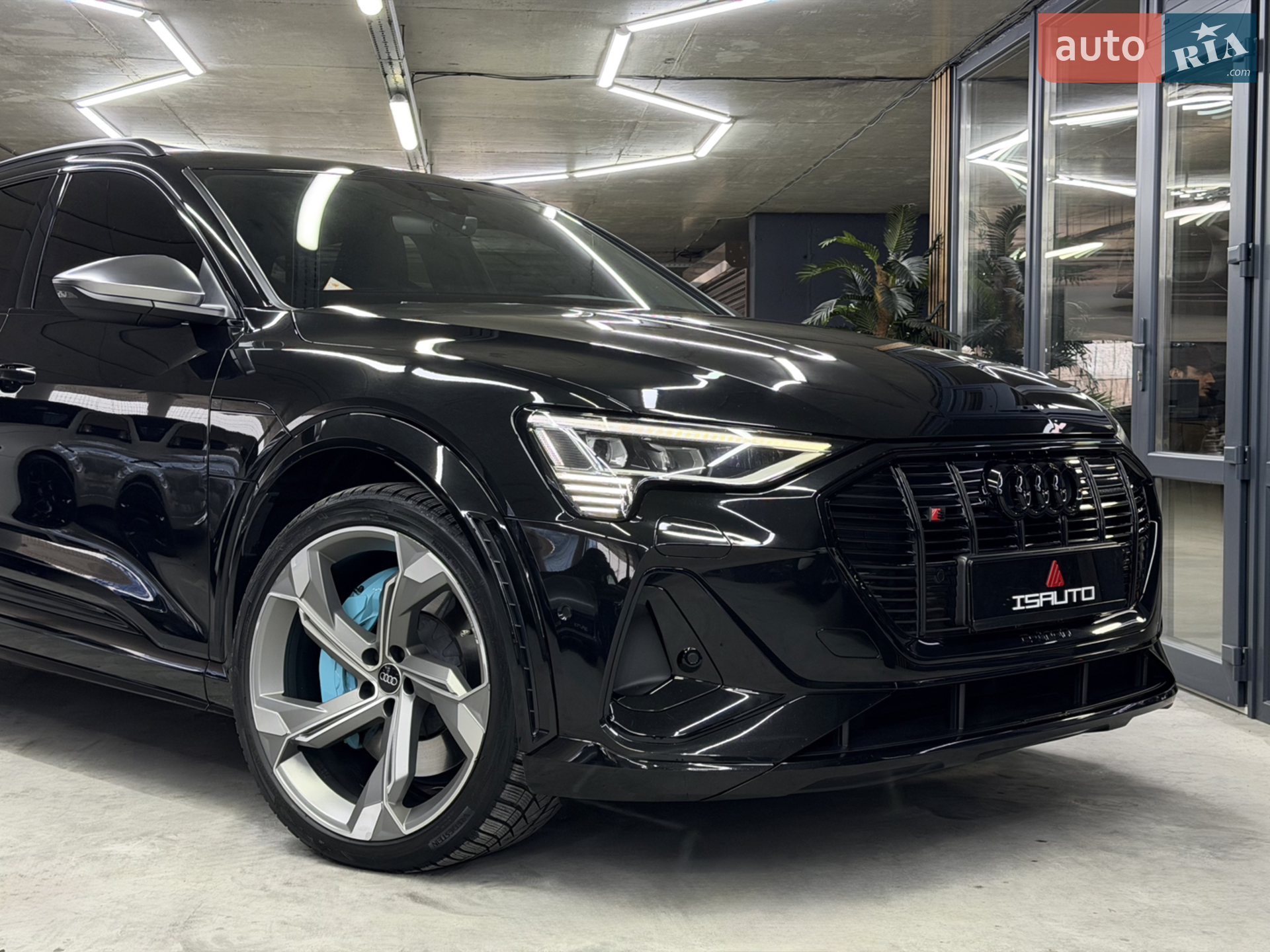 2022 Audi e-tron S - мініатюра 4