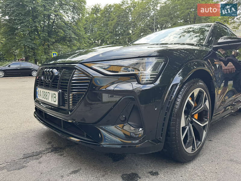 Внедорожник / Кроссовер Audi e-tron S 2021 в Киеве фото 2 Внедорожник / Кроссовер Audi e-tron S 2021 в Киеве