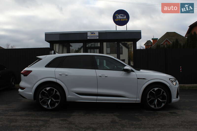 Внедорожник / Кроссовер Audi e-tron S 2021 в Киеве фото 9 Внедорожник / Кроссовер Audi e-tron S 2021 в Киеве