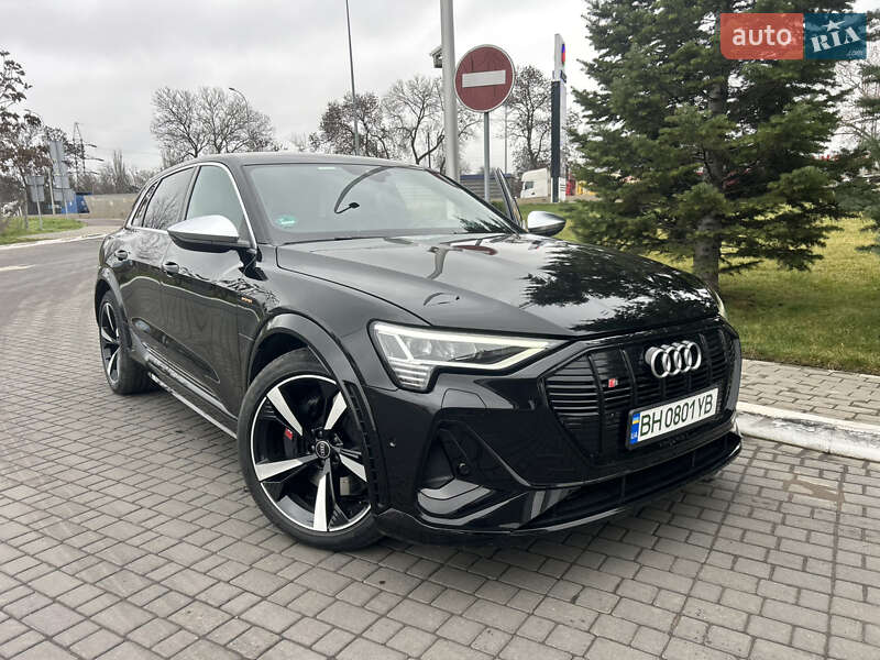 Внедорожник / Кроссовер Audi e-tron S 2022 в Одессе