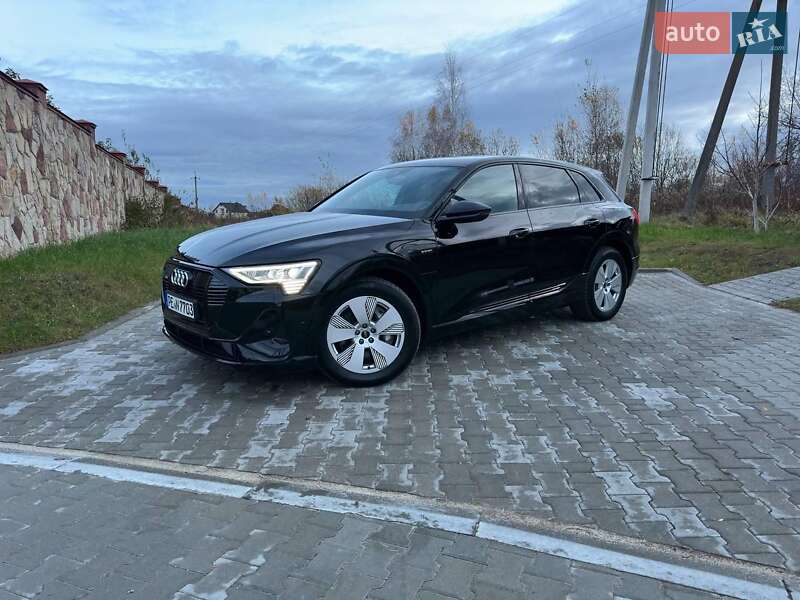 Внедорожник / Кроссовер Audi e-tron S 2021 в Львове