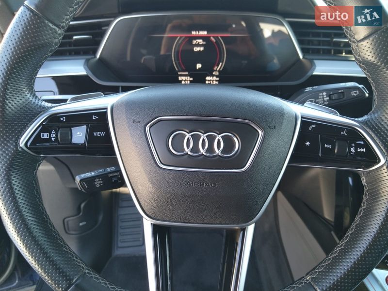 Внедорожник / Кроссовер Audi e-tron S 2022 в Киеве