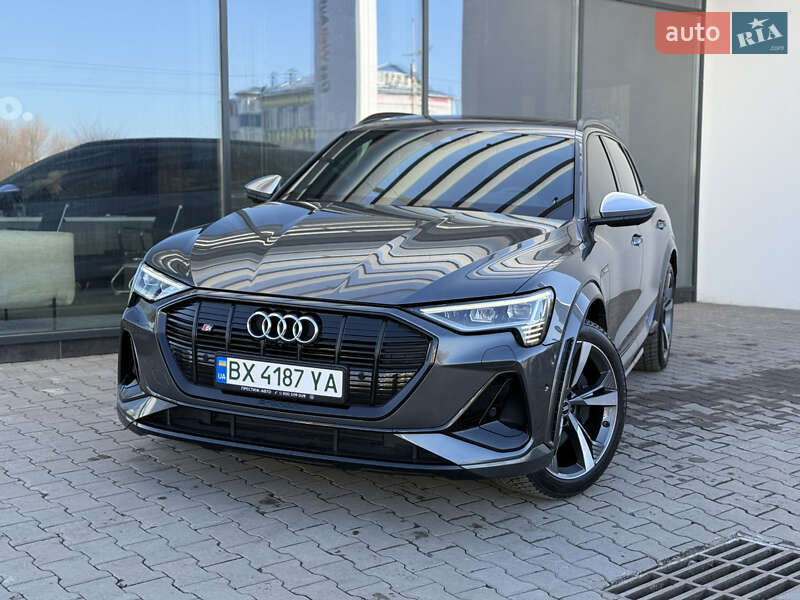 Внедорожник / Кроссовер Audi e-tron S 2020 в Хмельницком