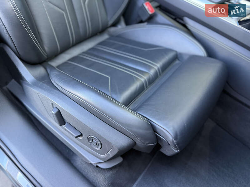 Внедорожник / Кроссовер Audi e-tron S 2020 в Хмельницком